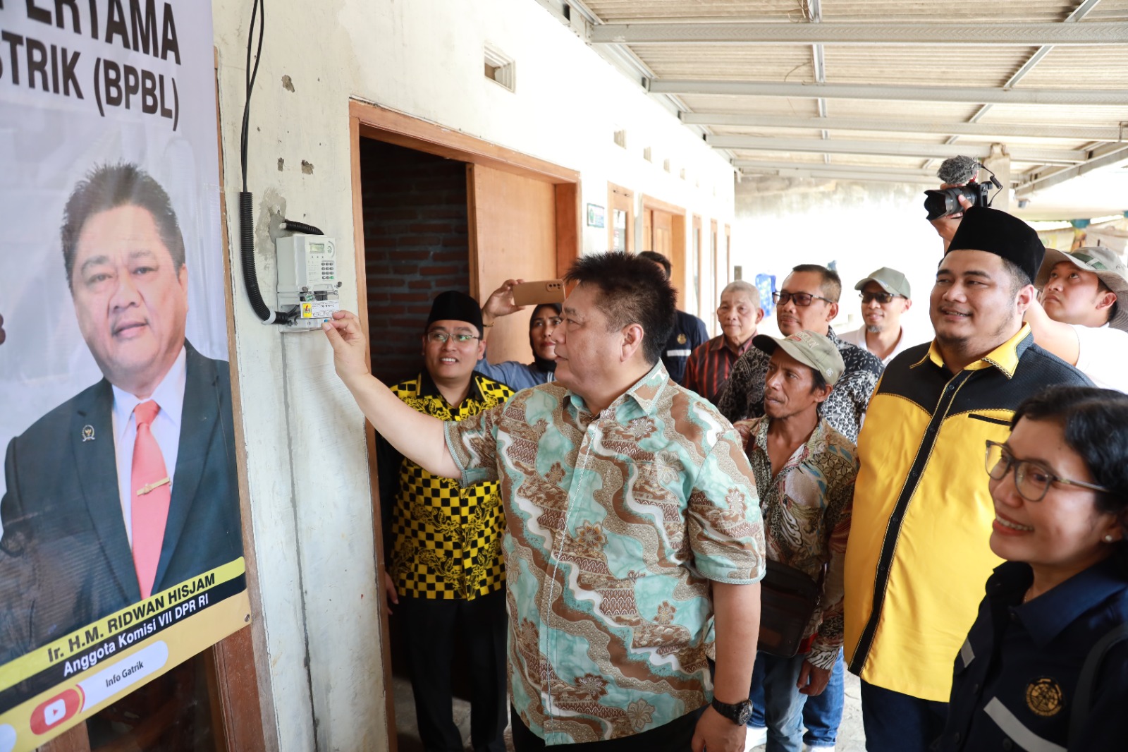 Wujud Nyata Negara Hadir PLN Nyalakan Bantuan Pasang Baru Listrik 453