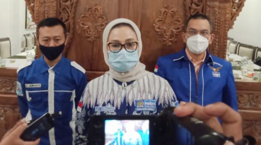 Jabat Ketua Demokrat, , Lucy Kurniasari Langsung ‘Tancap Gas’