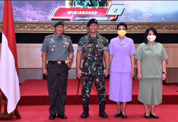 Naik pangkat : Komandan Korem (Danrem) 084/Bhaskara Jaya Brigjen TNI Widjanarko S.sos resmi menyandang Pangkat Brigjen TNI. Ist