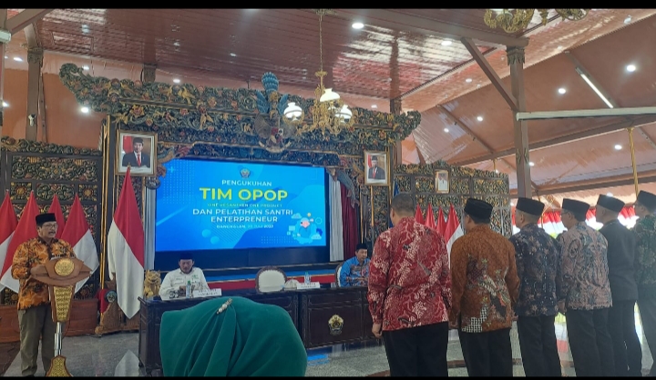 Tim Penguatan dan Pengembangan OPOP Kabupaten Bangkalan Dikukuhkan