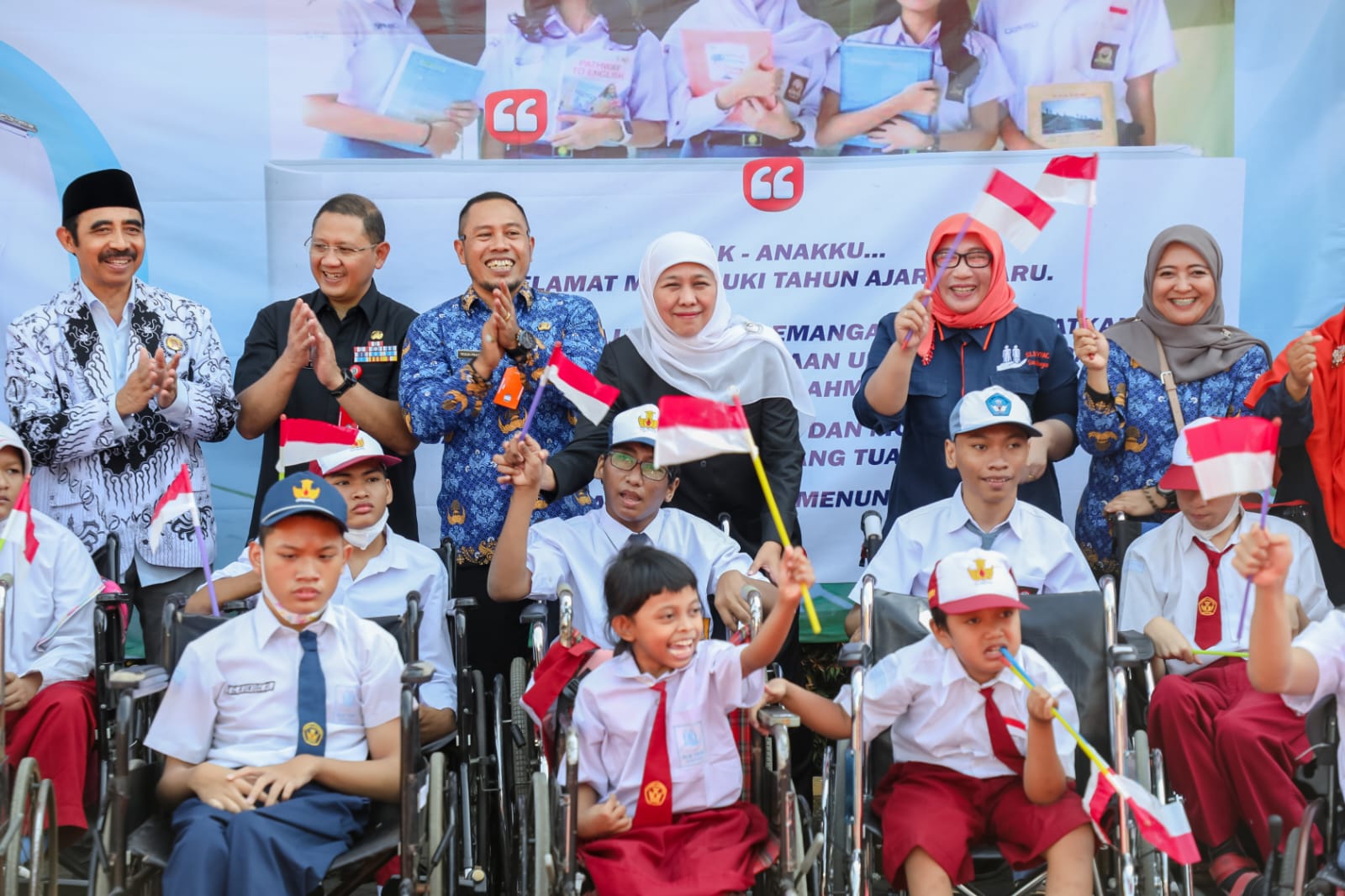 Ini Prestasi Bidang Pendidikan Diraih Jatim, Khofifah Ucapkan Terima Kasih atas Kerja Keras Guru dan Kegigihan Siswa