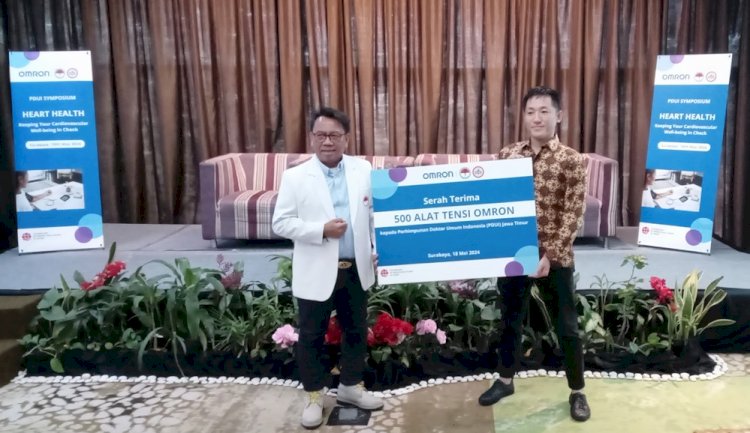 Tekan Prevalensi Penyakit Kardiovaskular, OMRON Healthcare Indonesia Donasikan 500 Unit Alat Tensi untuk Dokter dan Klinik di Jawa Timur