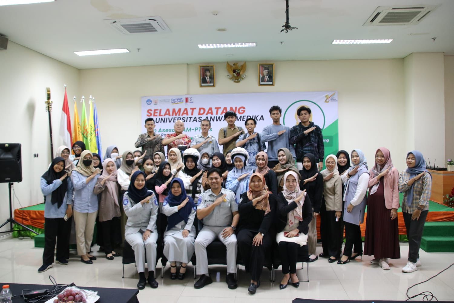 PT Jasa Raharja Cabang Utama Jawa Timur mengajar Bersama Universitas Anwar Medika Krian